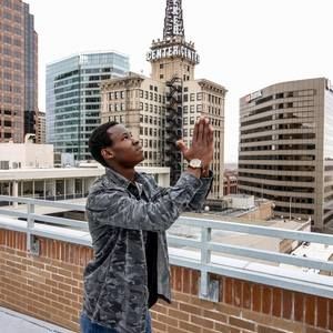 Meet your Posher, Omarion